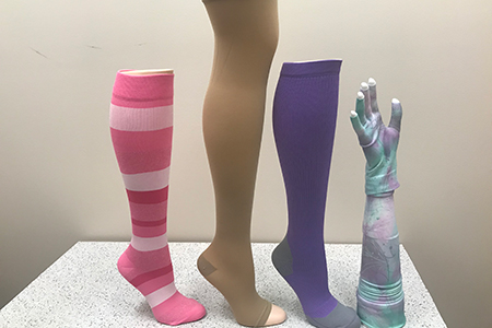 Compression socks for calves Pink